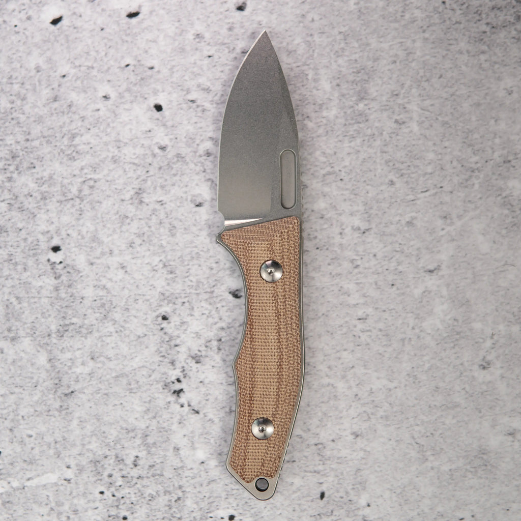 https://www.adventurecarry.com.au/cdn/shop/files/GriffinCo-Scout2.5-EDC-FixedBlade-Australia-07_1024x1024.webp?v=1693448224